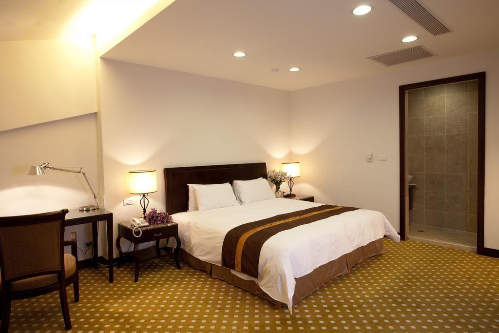 Les Hotel Tainan Extérieur photo
