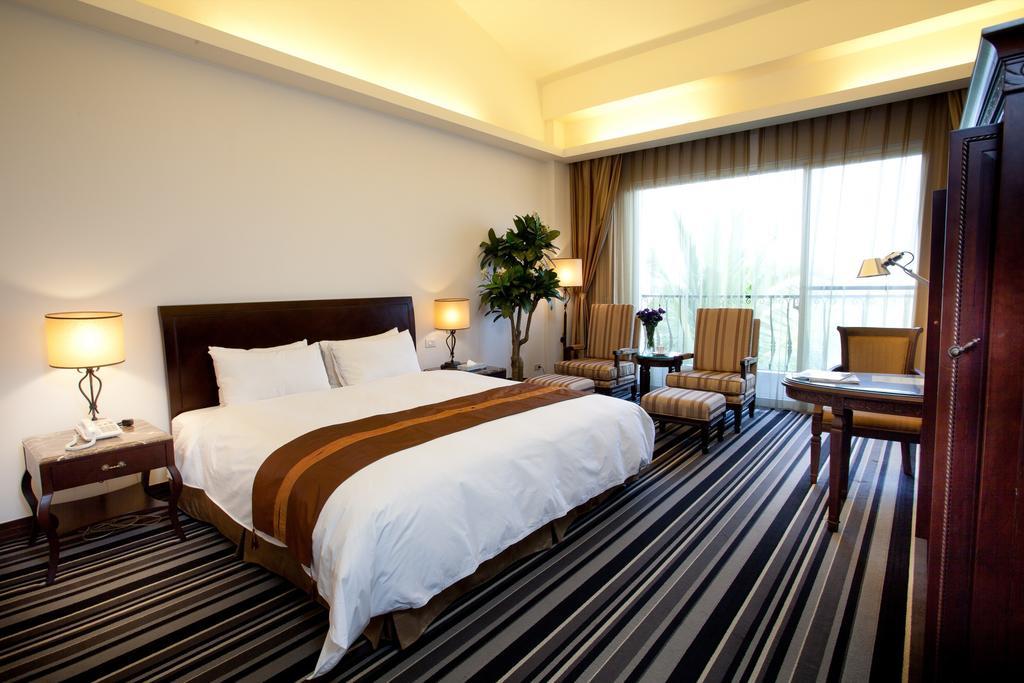 Les Hotel Tainan Extérieur photo