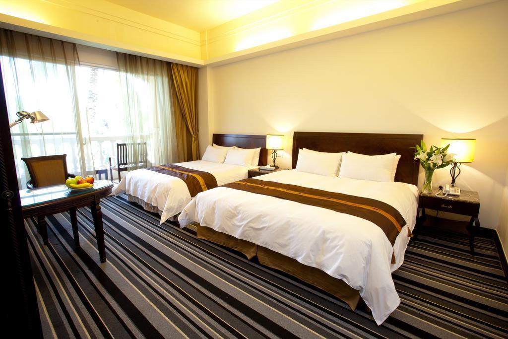 Les Hotel Tainan Extérieur photo