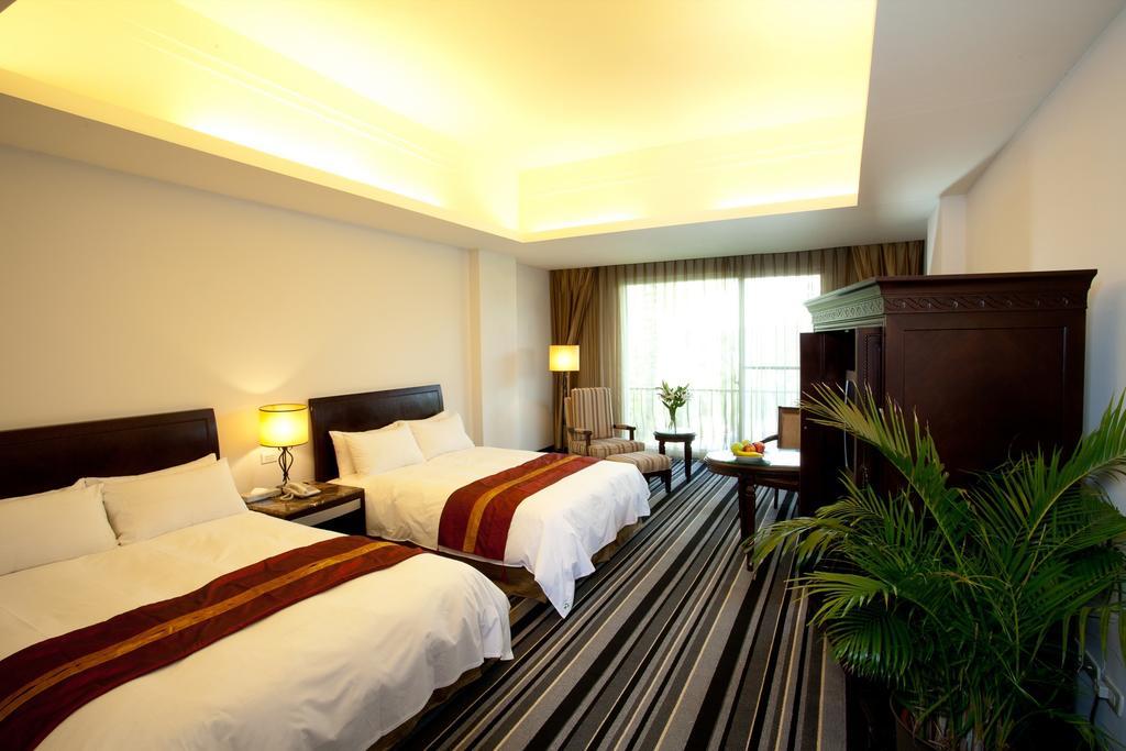 Les Hotel Tainan Extérieur photo