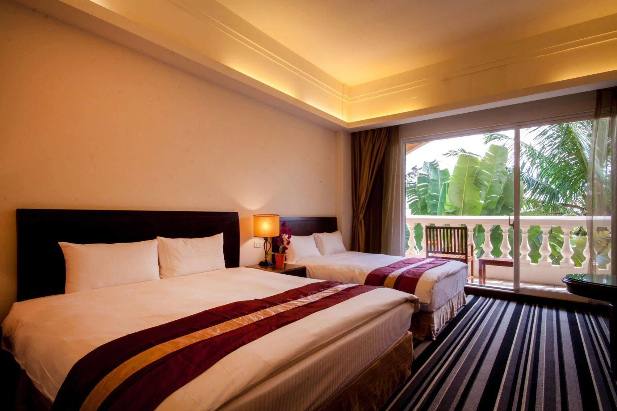 Les Hotel Tainan Extérieur photo
