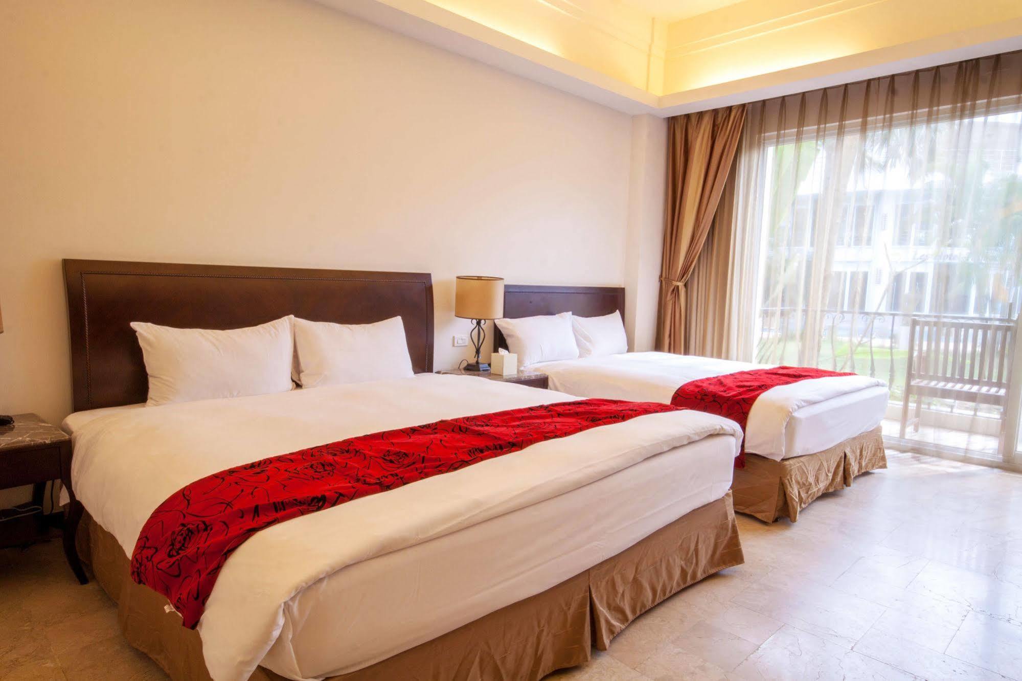 Les Hotel Tainan Extérieur photo